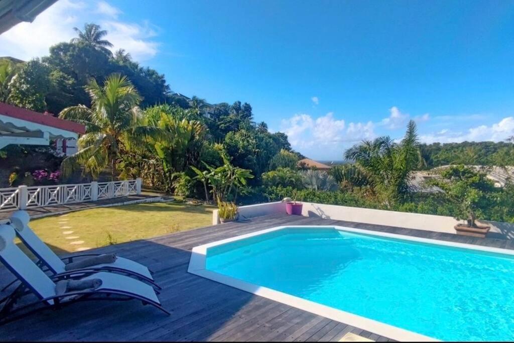 Spacieuse Villa Corossol Avec Piscine Et Jeux Exterieurs Ле-Гозье Экстерьер фото